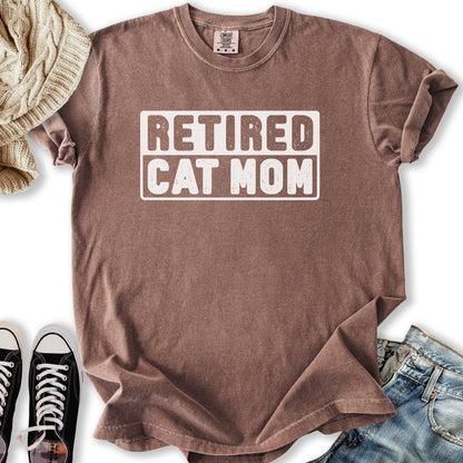 Retired Cat Mom T Sweatshirt Stylish Look