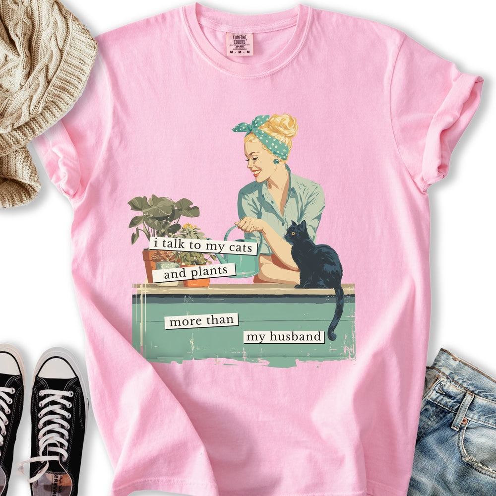 I Talk To My Cats T Tee Vintage Gift