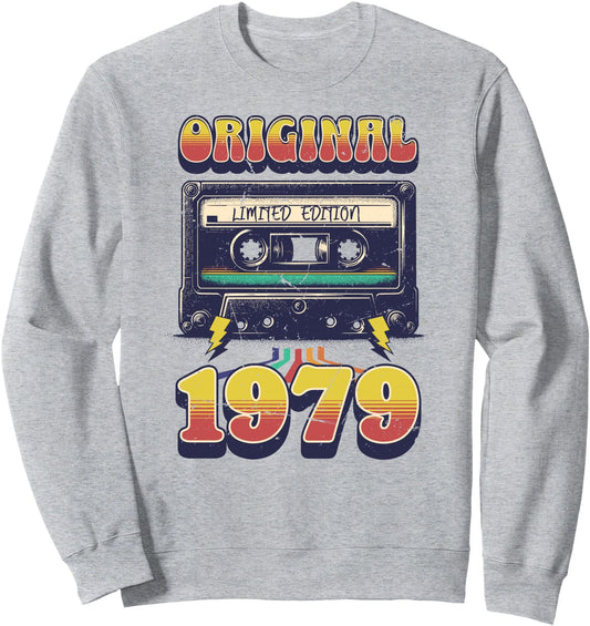 46th Birthday Retro Vintage 1979 Men Women Sweatshirt