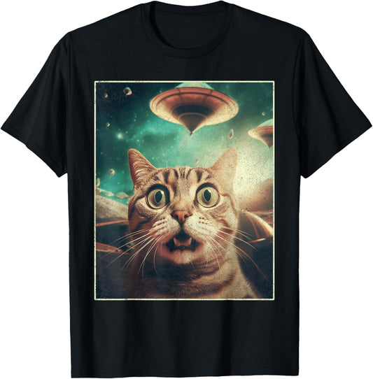Cat Taking Selfie with UFO Funny Alien Kitty Cat Pet Lover T-Shirt for Men Women Kids