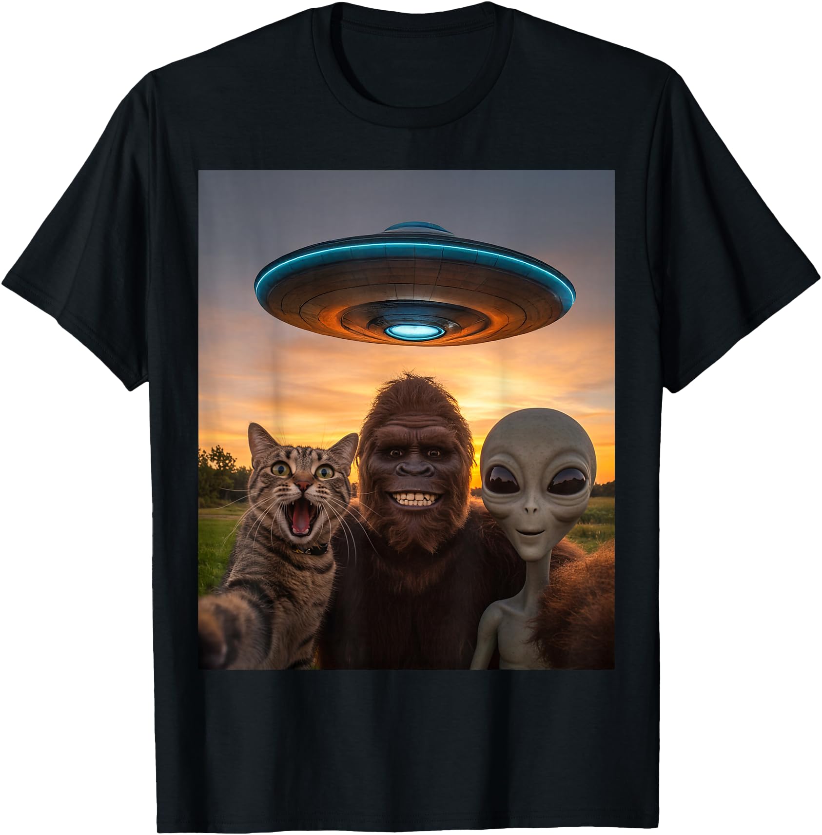 Cat Bigfoot Alien Selfie BFF Funny Photo With UFO