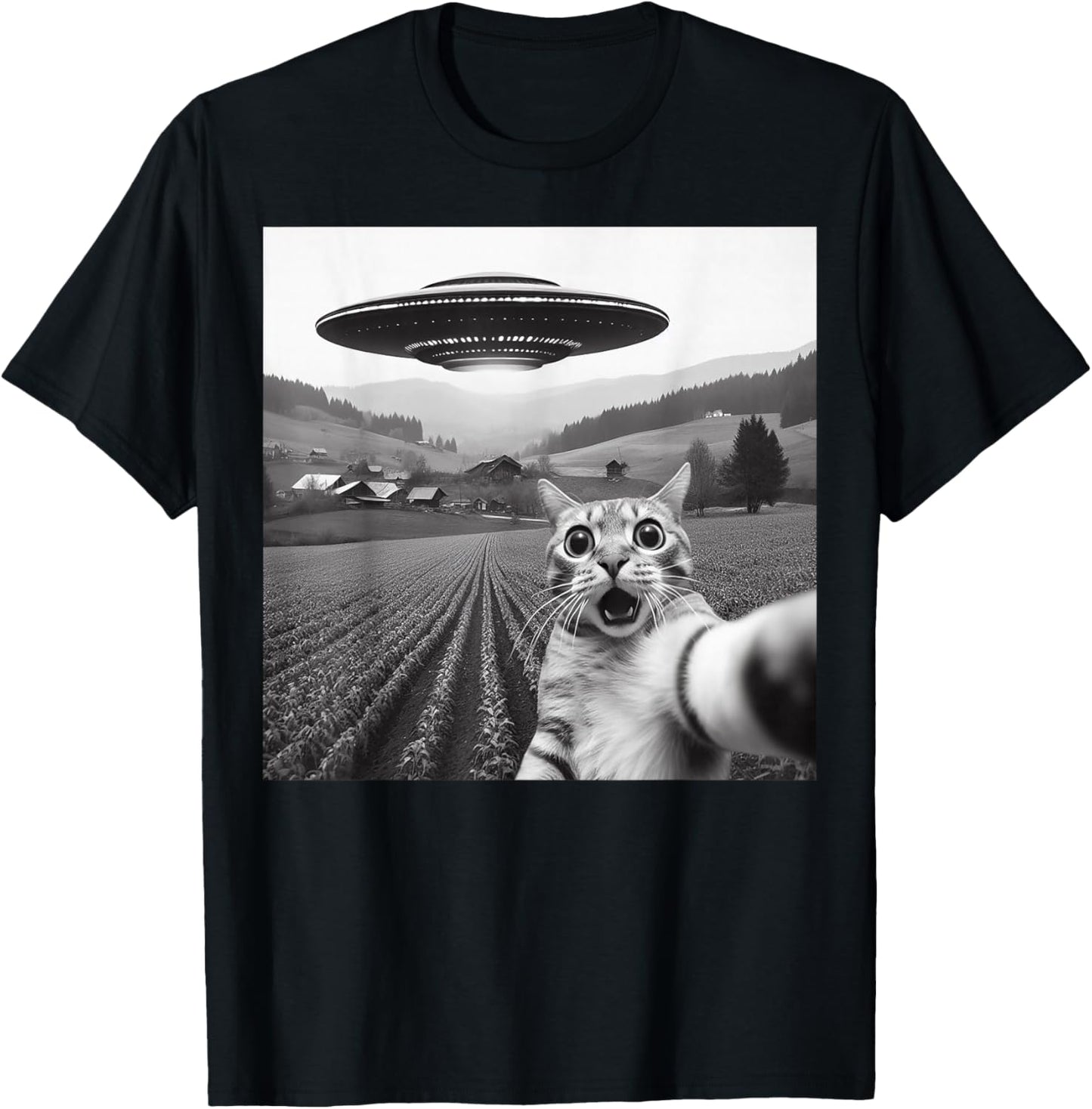Cat Selfie With Alien UFO Funny Cat Gifts For Men Women Kid