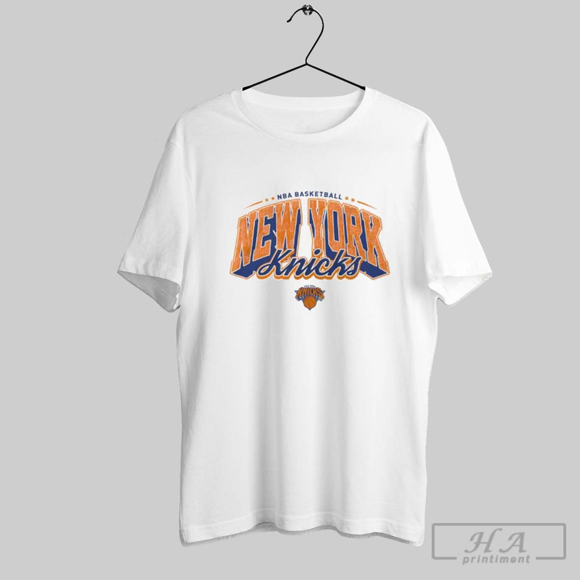 New York Knicks Stadium Essentials Nba Basketball Logo Tee Trendy