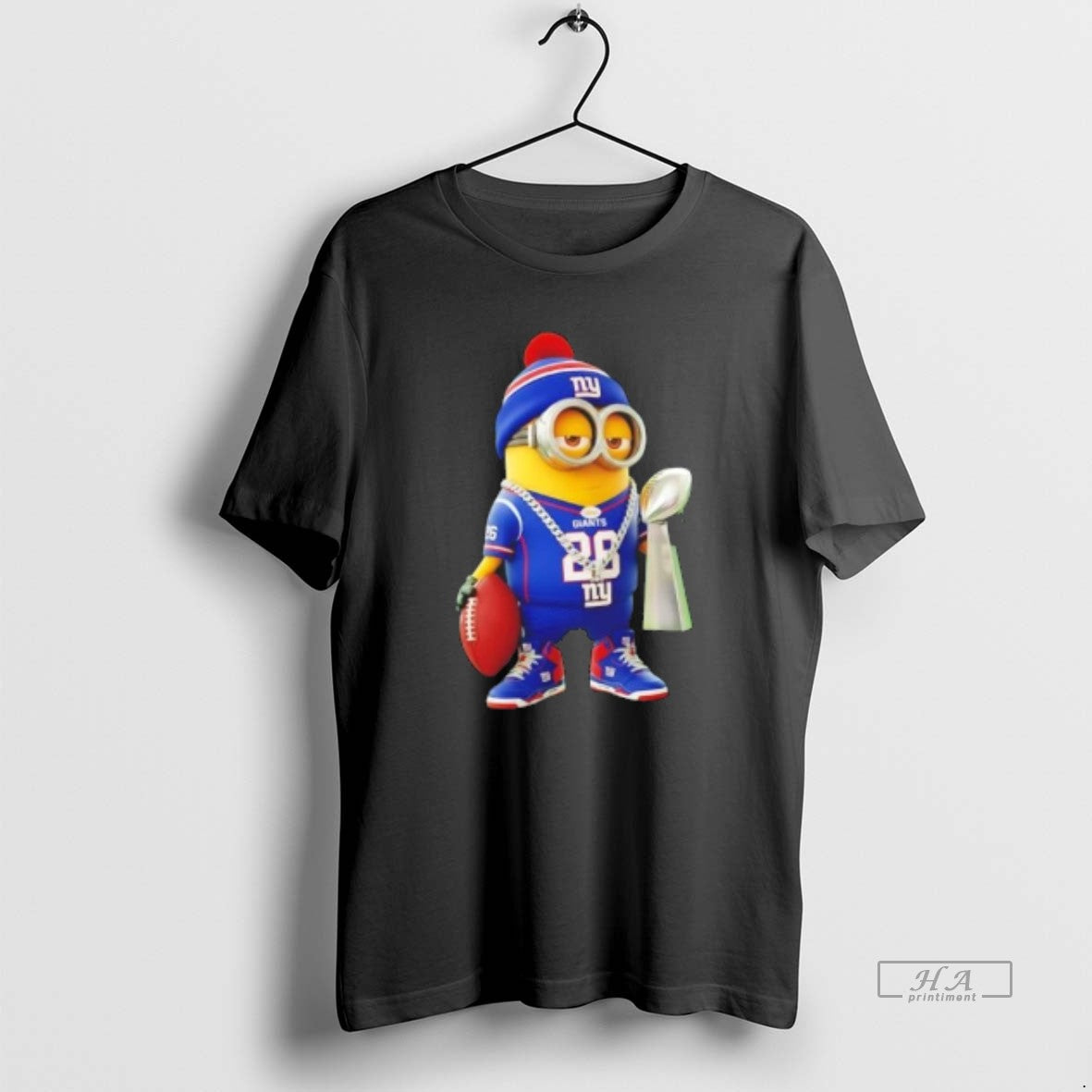 Trendy New York Giants X Minions Hold Super Bowl Trophy TShirt
