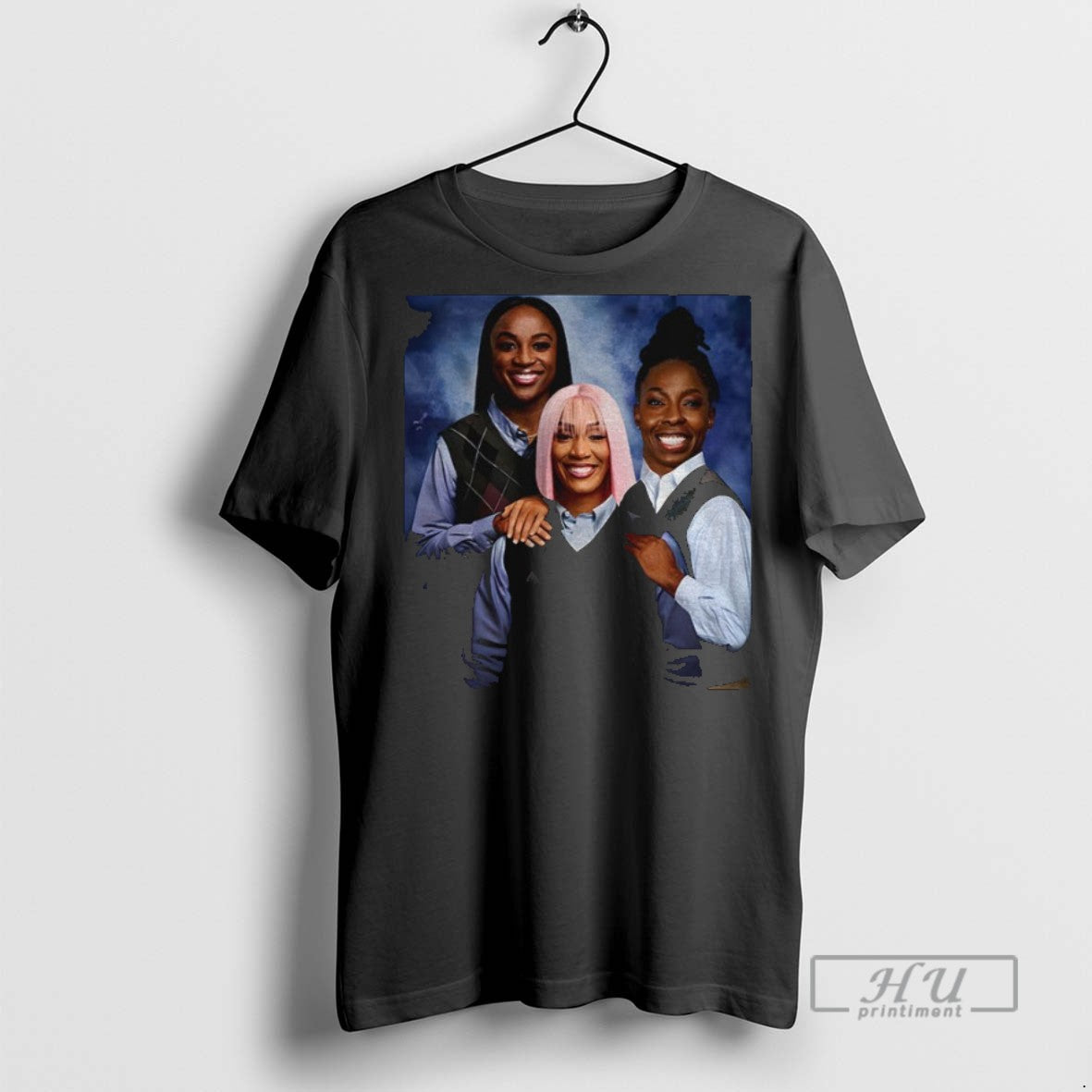 Officials Aja Wilson Jackie Young Chelsea Gray Las Vegas Aces