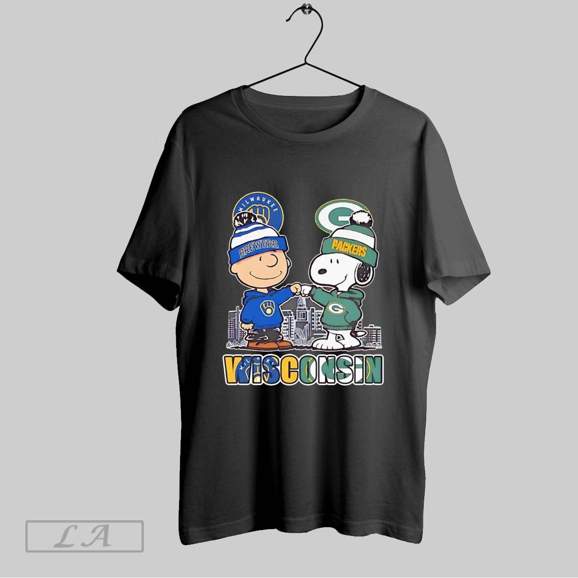 Original Charlie Brown And Snoopy Fist Bump Wisconsin Brewers Packers