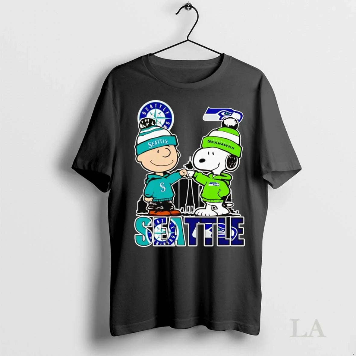 Original Snoopy And Charlie Brown Seattle Skyline Mariners And
