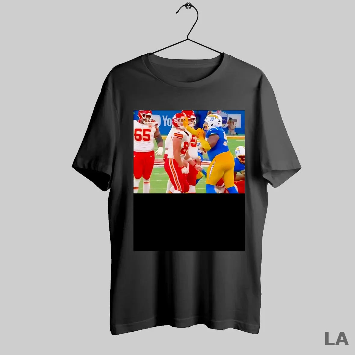Original Travis Kelce Smacked Chargers Tank Top Exclusive Art