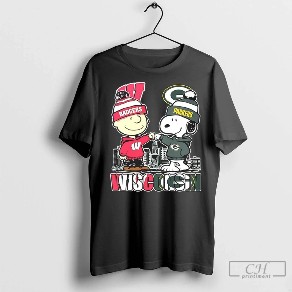 Premium Charlie Brown Wisconsin Badgers Fist Bump Cheers Green Bay