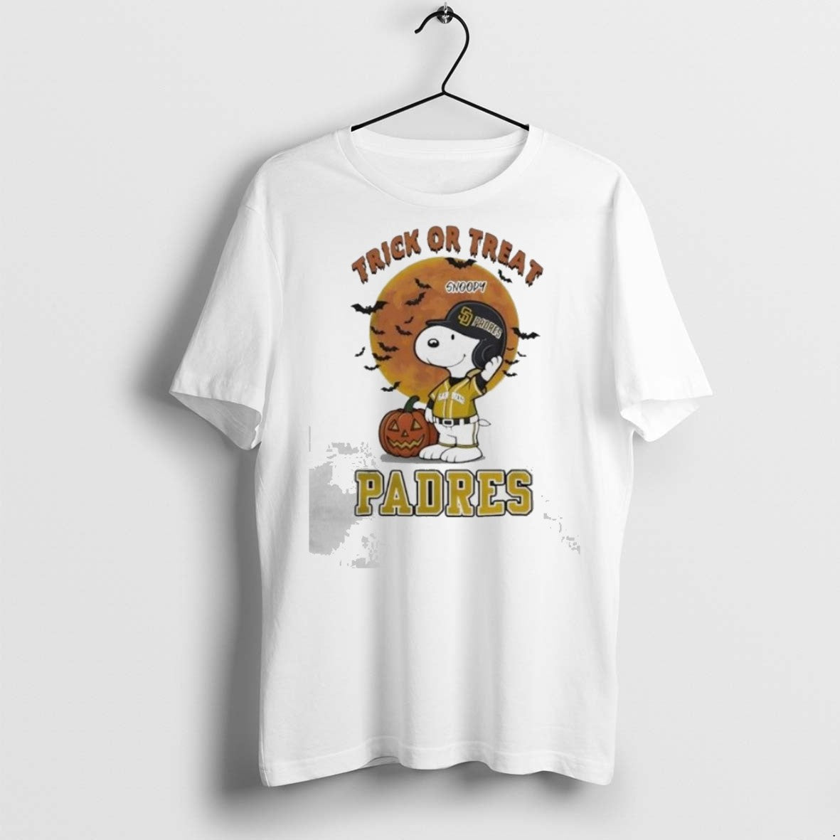 Premium Snoopy San Diego Padres Mlb Trick Or Treat Halloween 2025 T