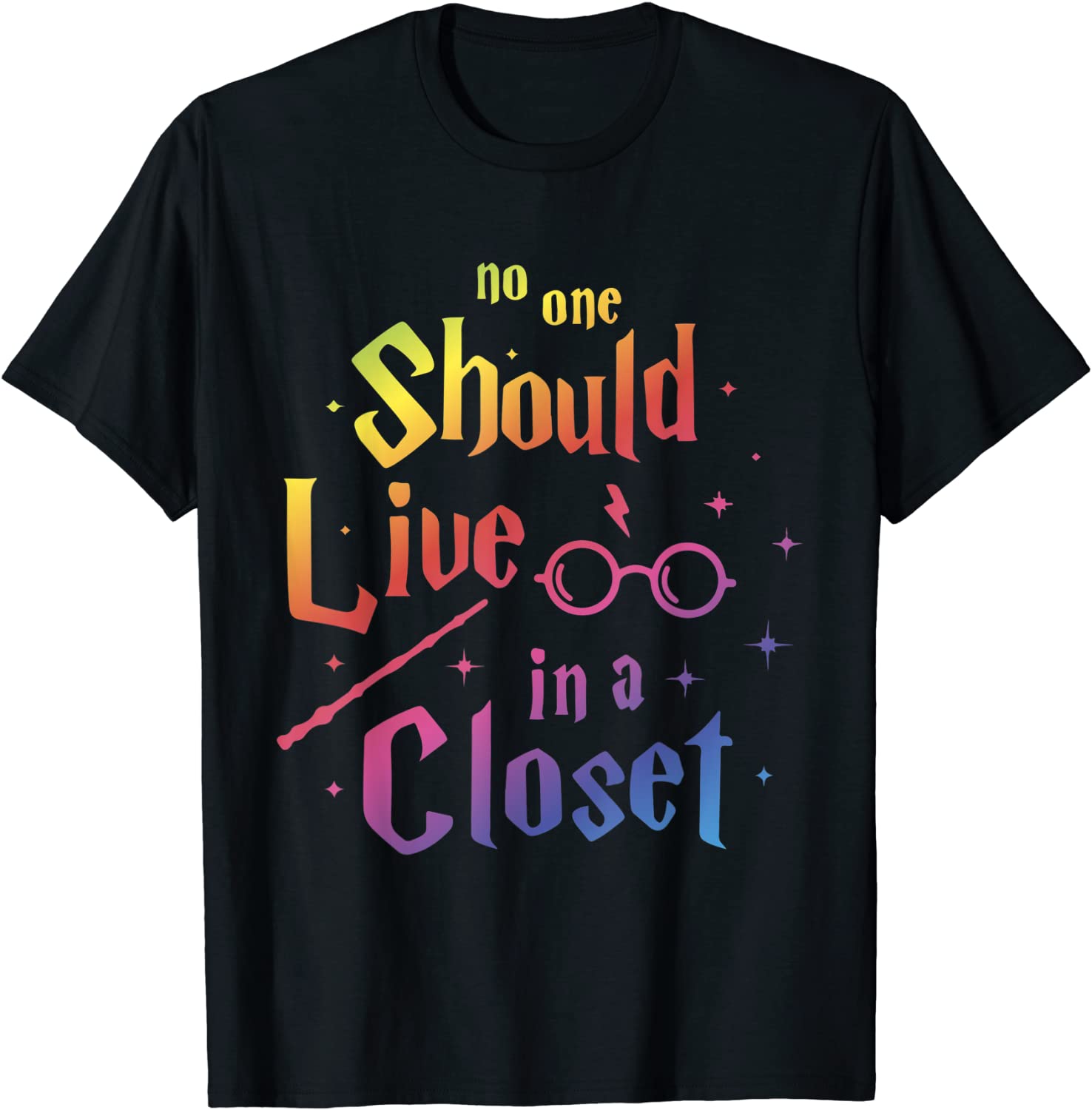 No One Should Live in a Closet LGBT Gay Pride Gift T-Shirt