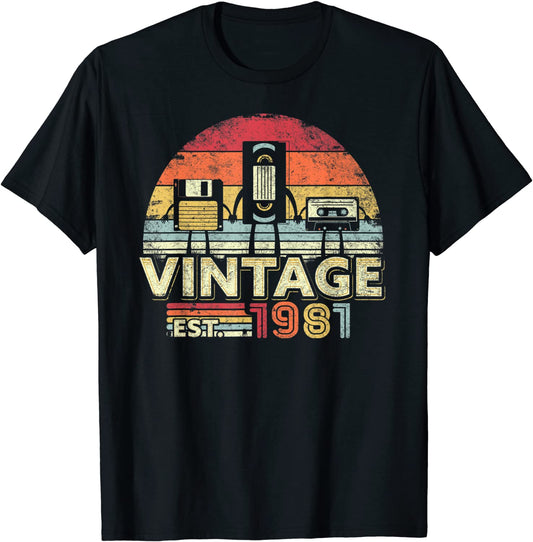 1981 Shirt Vintage Birthday Gift Funny Music Tech Humor T-Shirt