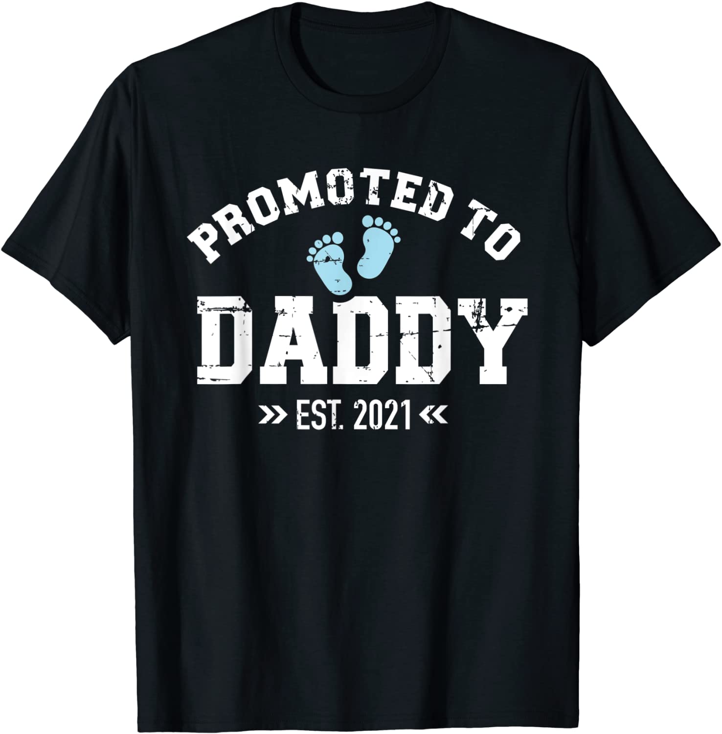 Promoted to daddy est 2021 T-Shirt