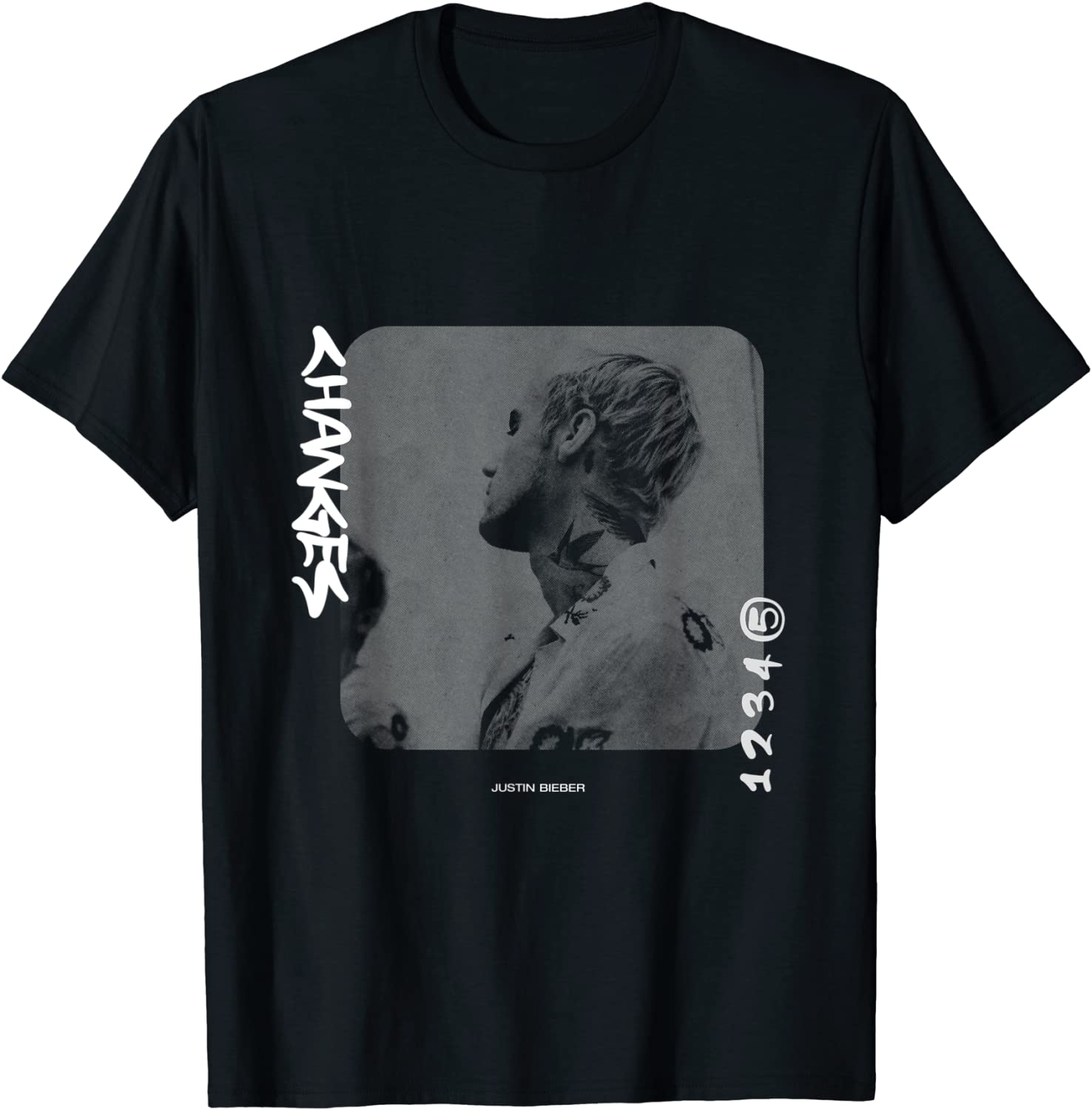 Justin Bieber Changes T-Shirt